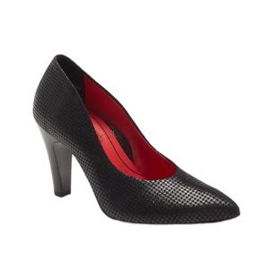 New Ara Franziska Black Leather Heel Pump